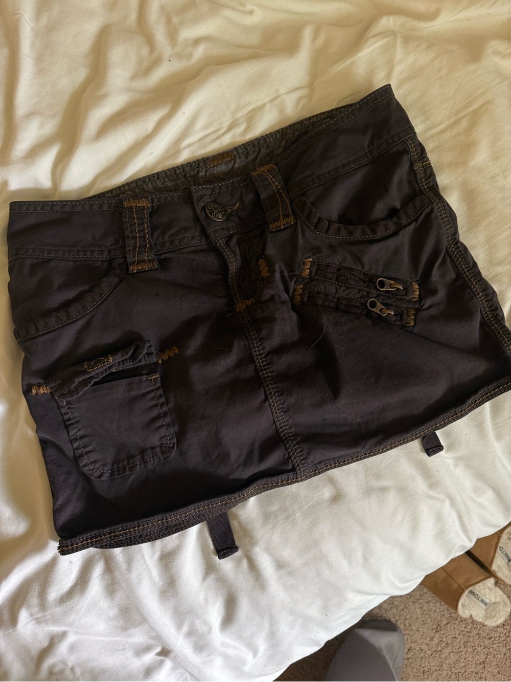 vintage y2k low rise guess cargo mini skirt